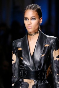 Details at Balmain RTW Fall 2017