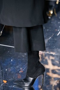 Details at Balmain RTW Fall 2017