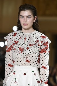 Details at Giambattista Valli RTW Fall 2017