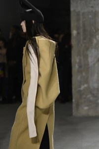 Details at Rick Owens RTW Fall 2017