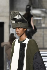 Details at Rick Owens RTW Fall 2017