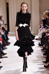 Giambattista Valli RTW Fall 2017