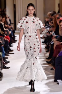 Giambattista Valli RTW Fall 2017