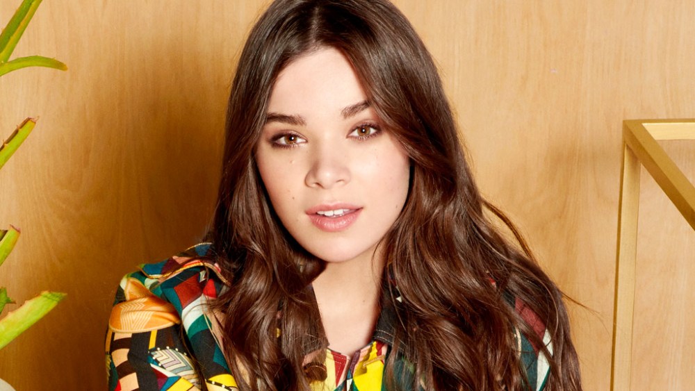 Hailee Steinfeld