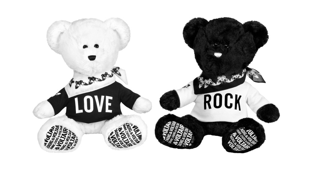 Bears dressed for a cause.