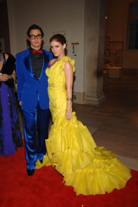 Fashion designer Zac Posen (L) and actress Kate Mara attend the Metropolitan Museum of Art's annual Costume Institute gala in New York City. Mara wears Zac Posen.Met 2008 Costume Institute Gala, New York