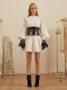 Alexander McQueen Pre-Fall 2017