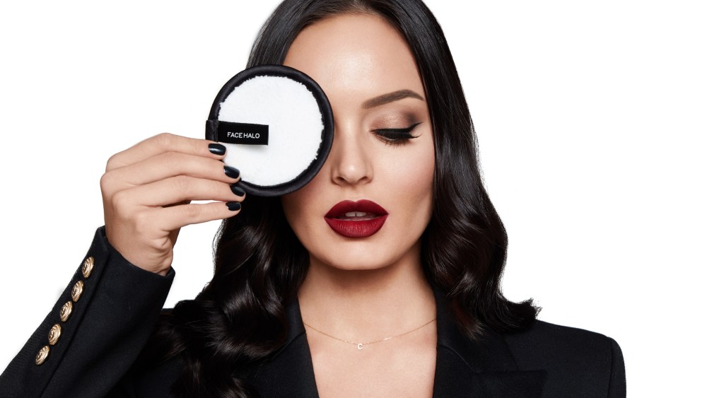 Face Halo Uses Microfibers for Eco-Friendly Makeup Remover