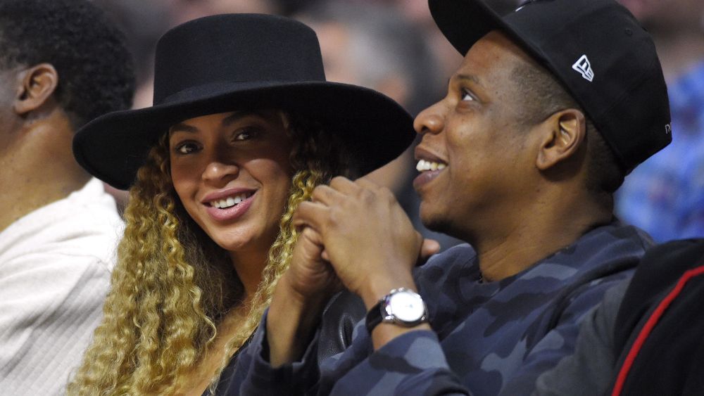 Beyonce, Jay Z Singers Beyonce and Jay Z watch during the first half of an NBA basketball game between the Los Angeles Clippers and the Oklahoma City Thunder, in Los Angeles. AP Photo/Mark J. TerrillThunder Clippers Basketball, Los Angeles, USA