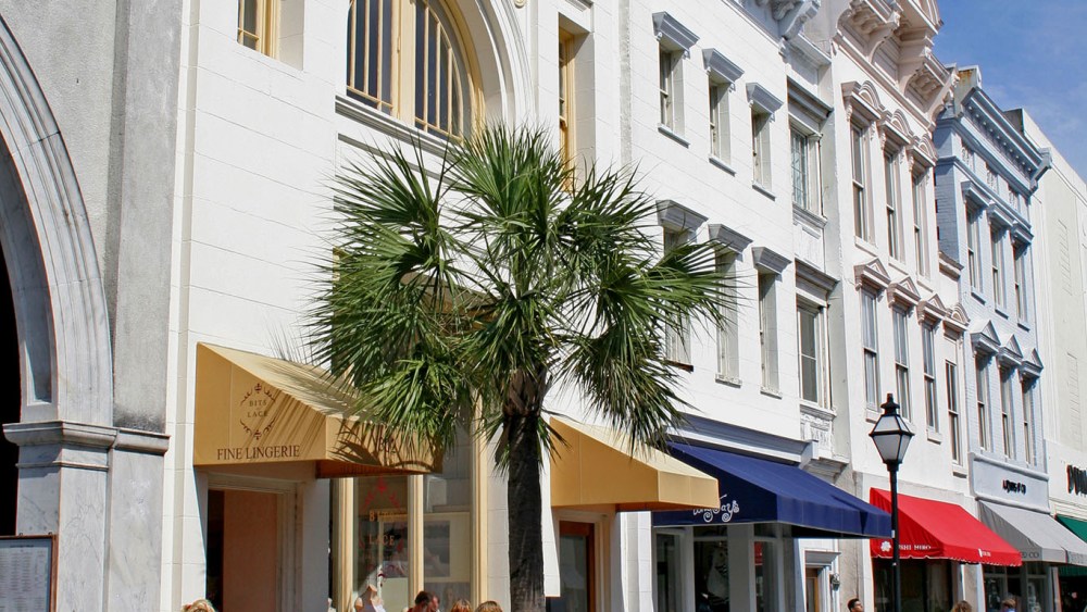 Shoppers on King Street, Charleston South Carolina.