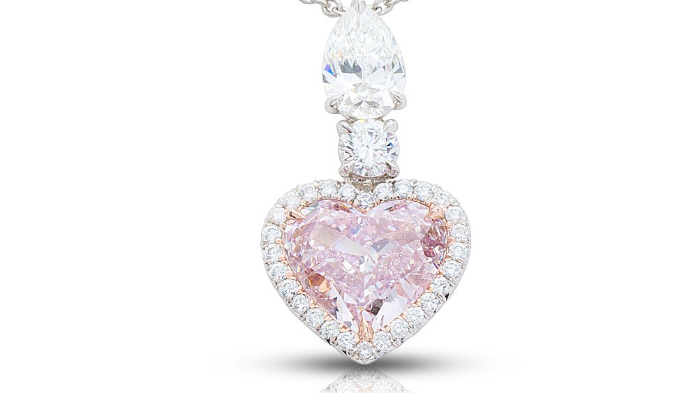 Online Jewelry Site Bright Society to Help Independents
