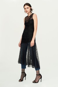 Camilla and Marc Resort 2018