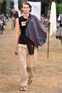 J.W. Anderson Men's RTW Spring 2018