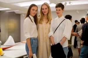 Julia Bergshoeff, Vanessa Axente and Saskia de Brauw