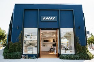 Away Melrose Avenue