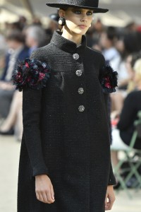 Details at Chanel Couture Fall 2017