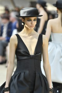 Details at Chanel Couture Fall 2017