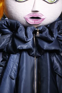 Details at Viktor & Rolf Couture Fall 2017