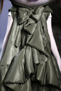 Details at Viktor & Rolf Couture Fall 2017