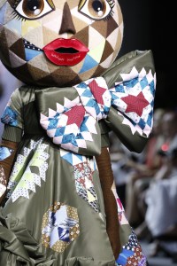 Details at Viktor & Rolf Couture Fall 2017