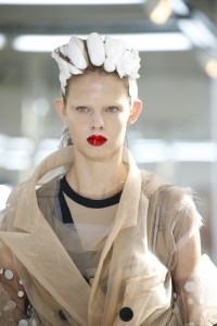 Details at Maison Margiela Couture Fall 2017