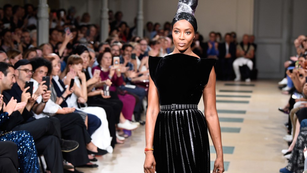 Naomi Campbell on the catwalkAzzedine Alaia show, Runway, Fall Winter 2017, Haute Couture Fashion Week, Paris, France - 05 Jul 2017