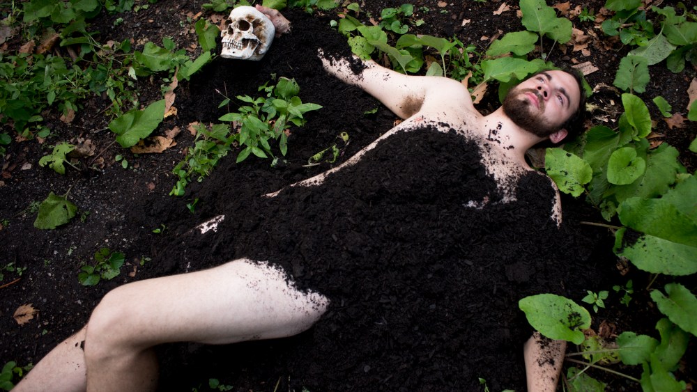 Nude, All-Male Production of 'Hamlet' Aims to Promote Body Positivity