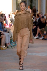 Alberta Ferretti RTW Spring 2018