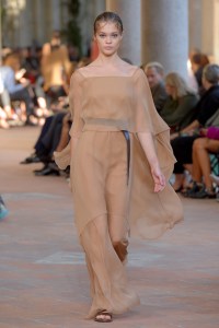 Alberta Ferretti RTW Spring 2018