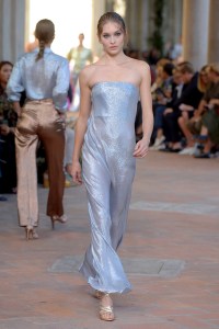 Alberta Ferretti RTW Spring 2018