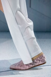 Details Anya Hindmarch RTW Spring 2018