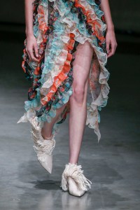Details at Christopher Kane RTW Spring 2018