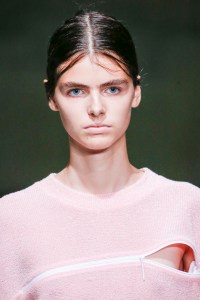 Details at Christopher Kane RTW Spring 2018