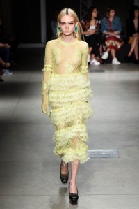 Daizy Shely RTW Spring 2018