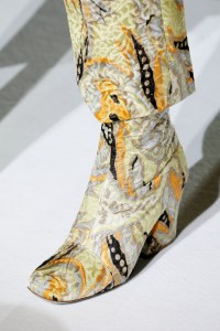 Details at Dries Van Noten RTW Spring 2018