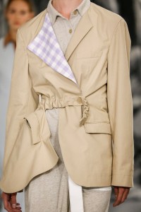 Details at Loewe RTW Spring 2018