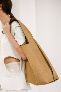 Details at Loewe RTW Spring 2018
