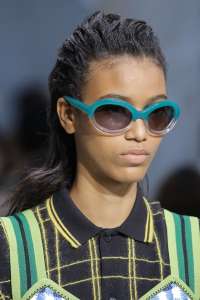 Spring 2018 Hairstyles From Fashion Week: Fendi