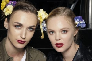 Backstage at Naeem Khan RTW Spring 2018