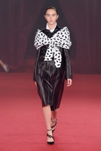 Off-White RTW Spring 2018