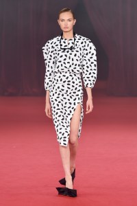 Off-White RTW Spring 2018