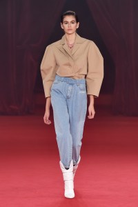 Kaia Gerber on the catwalkOff-White show, Runway, Spring Summer 2018, Paris Fashion Week, France - 28 Sep 2017
