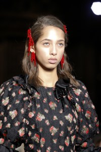 Details at Simone Rocha RTW Spring 2018