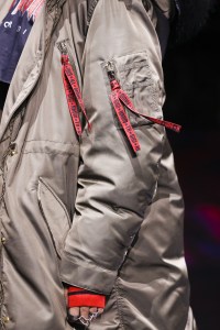 Tommy Hilfiger RTW Spring 2018