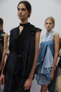 Backstage at Sacaï RTW Spring 2018
