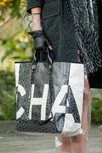 Details at Chanel RTW Spring 2018