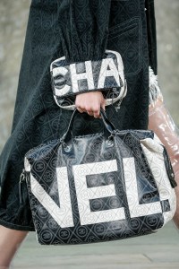 Details at Chanel RTW Spring 2018
