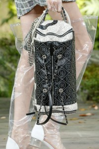 Details at Chanel RTW Spring 2018
