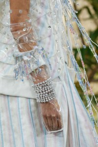 Details at Chanel RTW Spring 2018