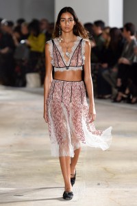 Giambattista Valli RTW Spring 2018